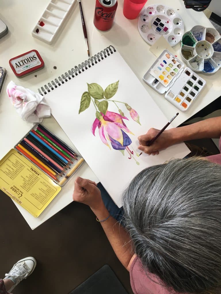 Fotos de nuestros estudiantes trabajando en el estudio